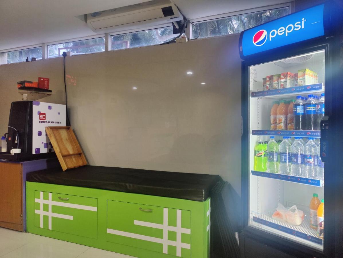 Phoenix Inn Chennai Dış mekan fotoğraf