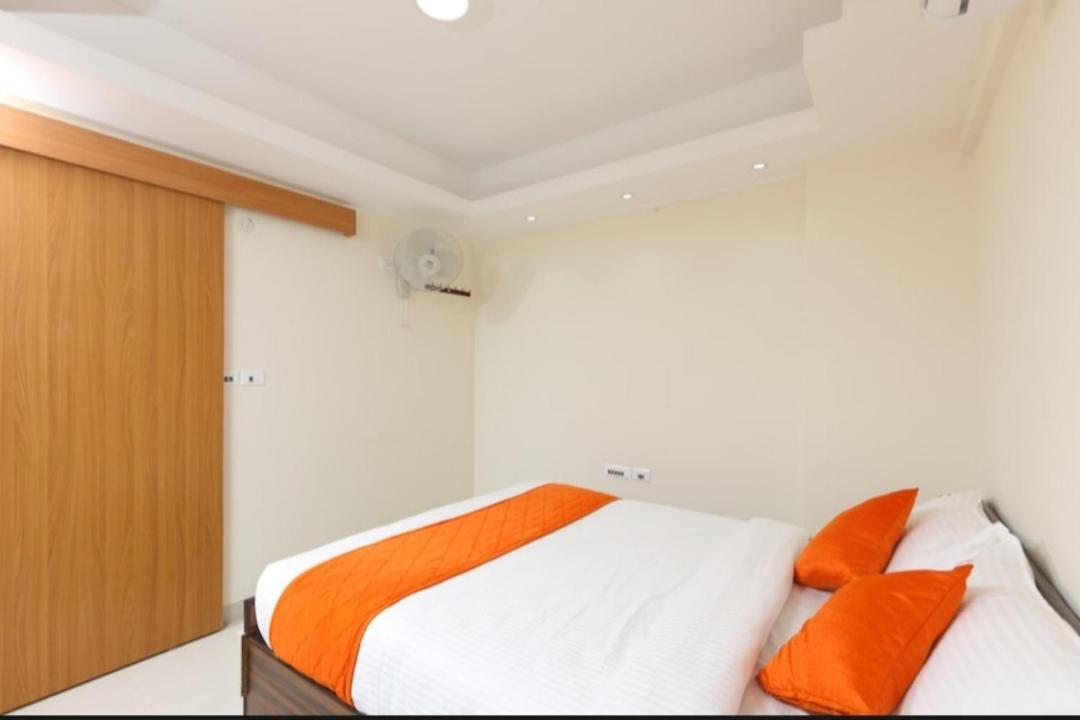 Phoenix Inn Chennai Dış mekan fotoğraf